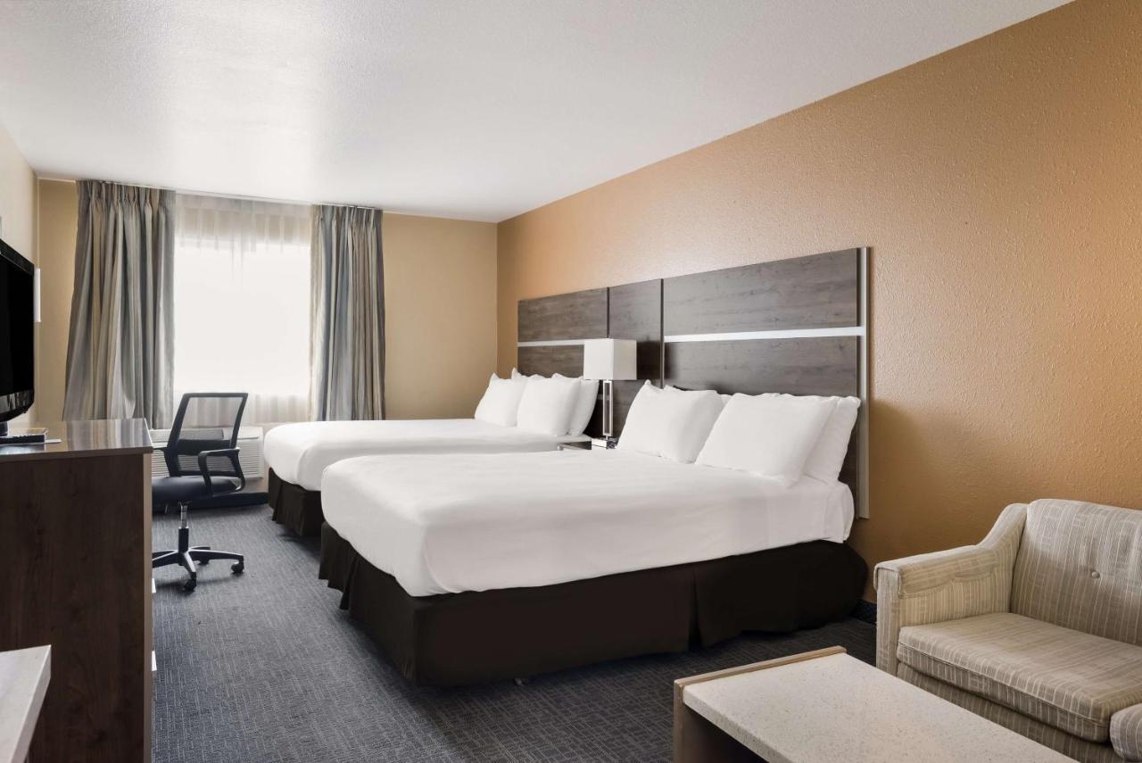 Surestay Hotel By Best Western Wells Buitenkant foto