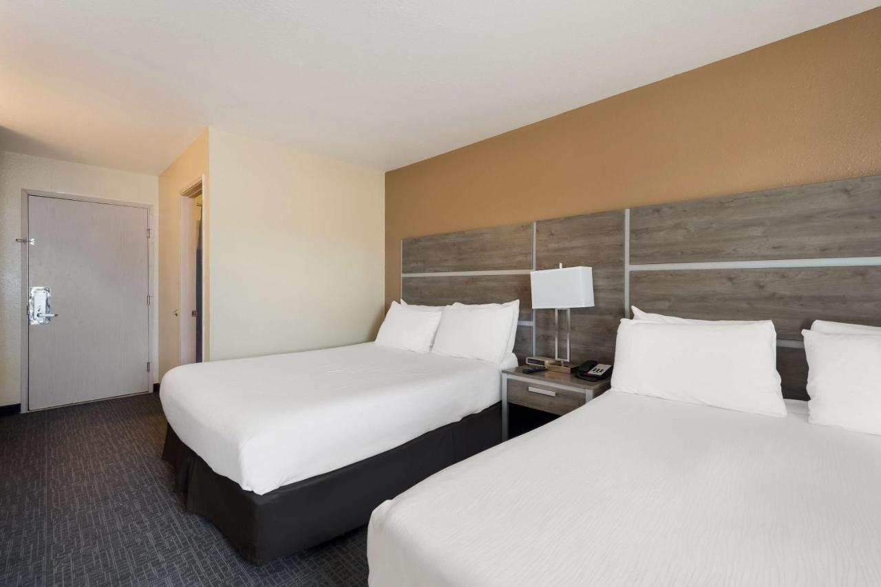 Surestay Hotel By Best Western Wells Buitenkant foto