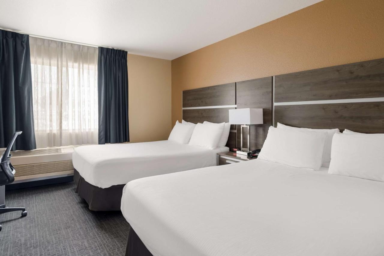 Surestay Hotel By Best Western Wells Buitenkant foto